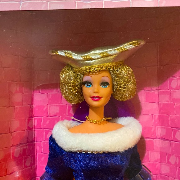 SALE! π Medieval Lady Barbie π The Great Eras Collection π 1994 π #12791 π - Picture 2 of 14